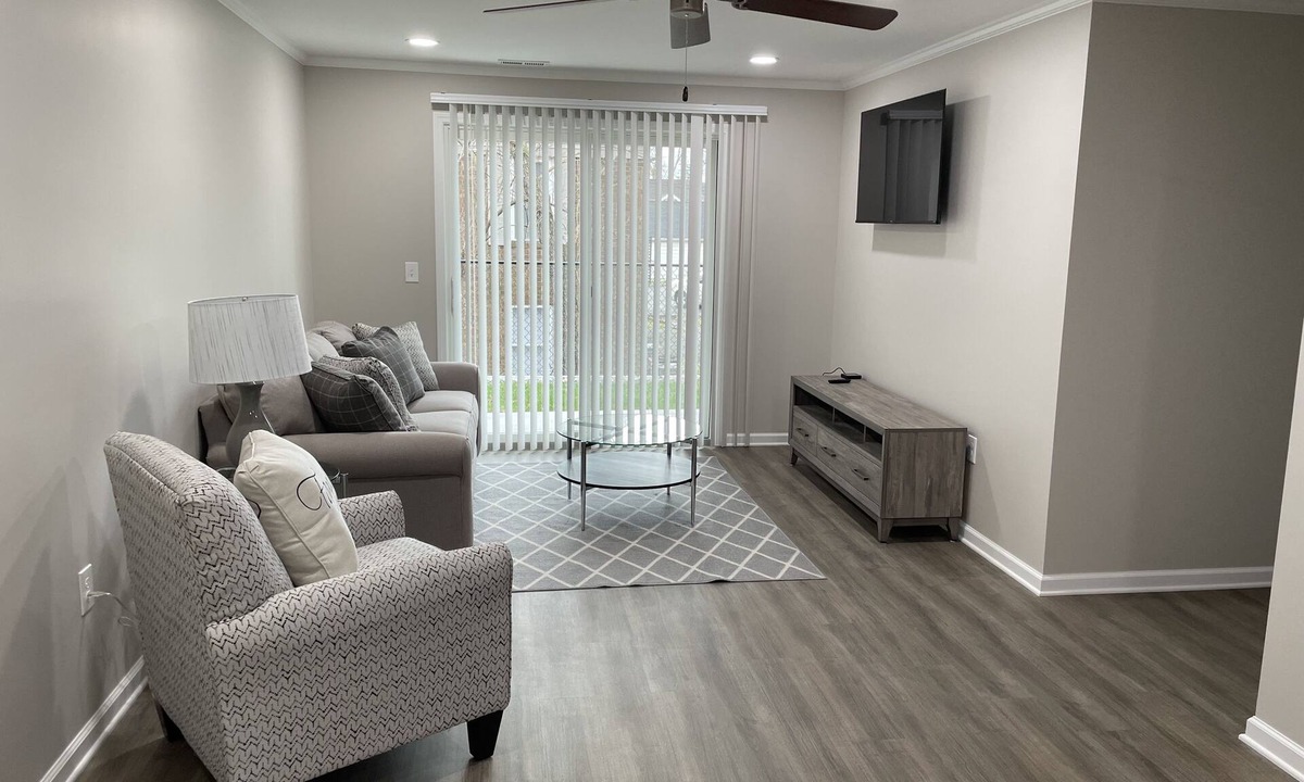 Madisonville Apartment | Brand New Apartment 1bd/1bth unit w/washer