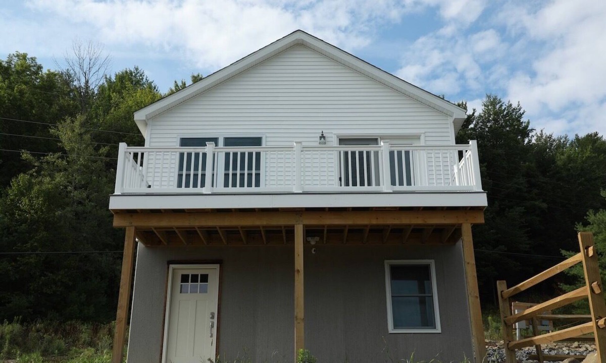 Millerton Villa | Brand-New House On Lake With Tons of Privacy