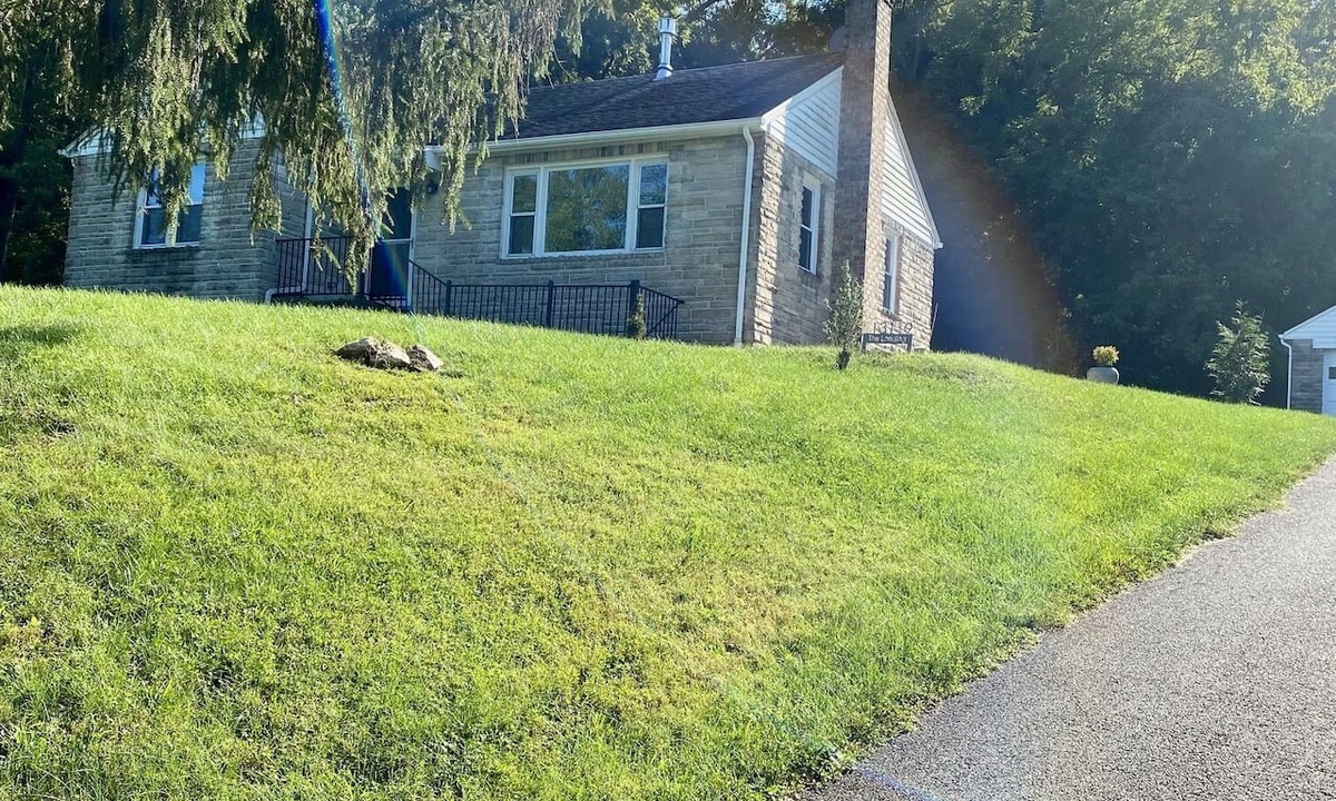 Tuscarora House | Brand New Listing! Modern cottage, wine country, spectacular countryside views