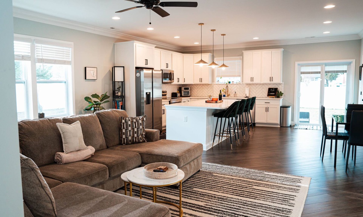 Riviera Beach House | Brand-new Modern Pasadena Home