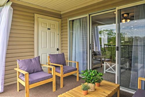 Branson House | Branson Condo on Golf Course w/Pool Access!