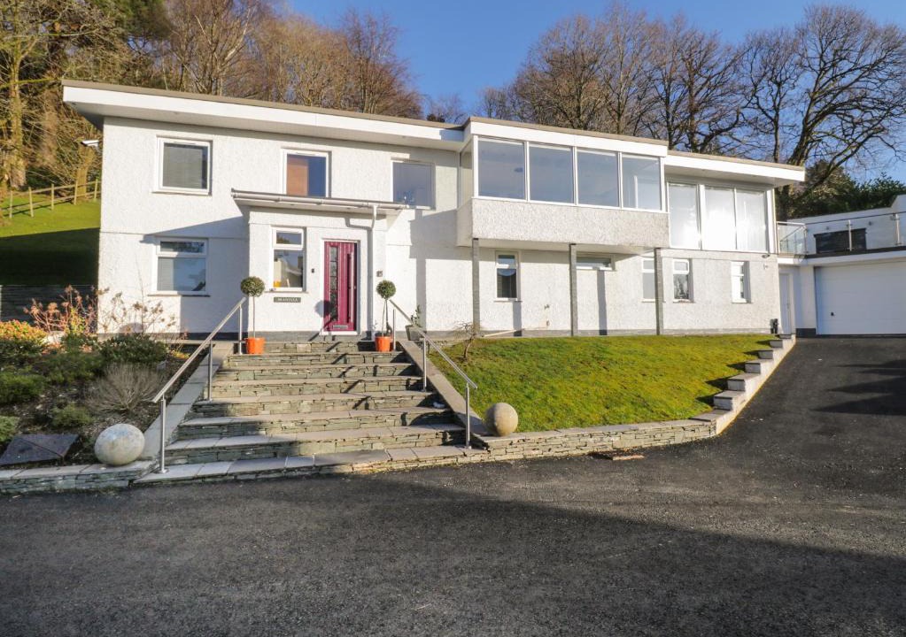 Bowness-on-Windermere House | Brantlea