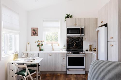 Campbell River House | Brass Apple Cottage