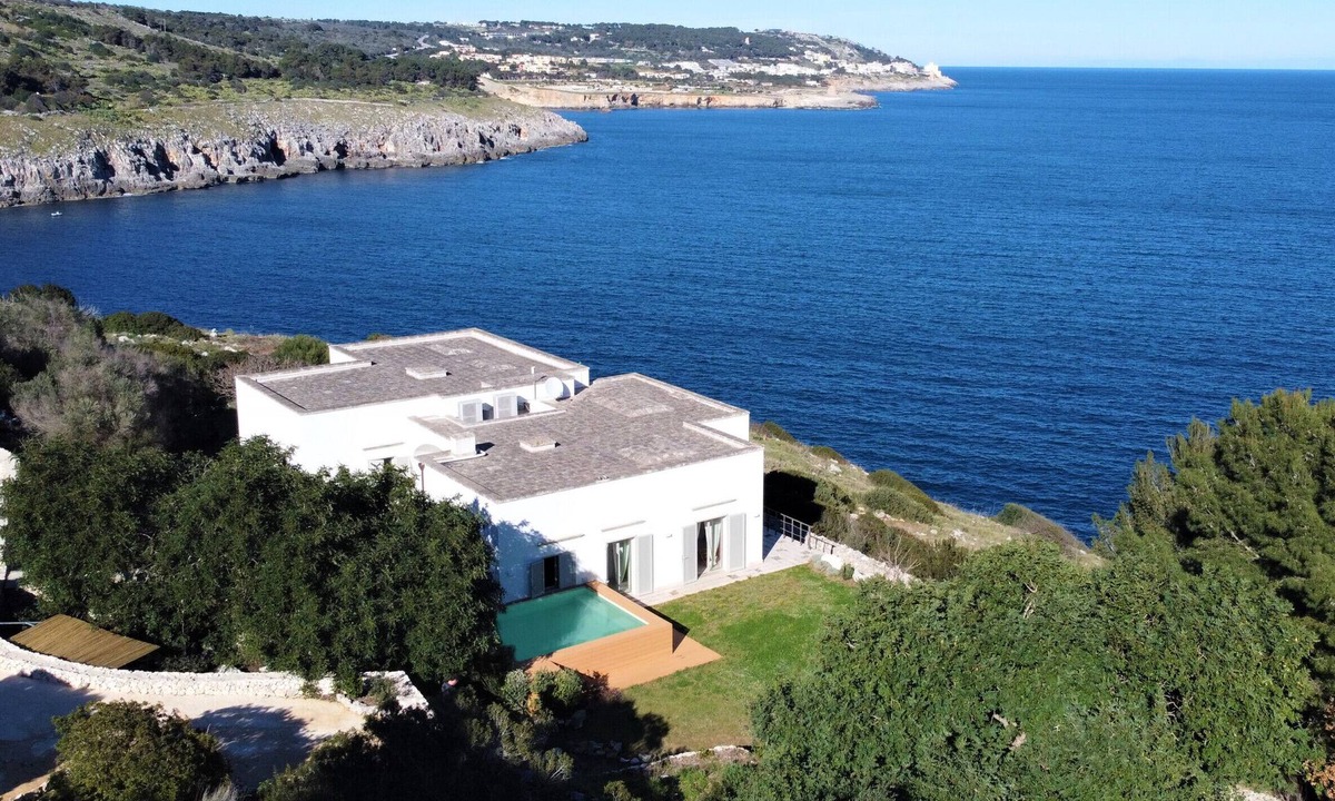 Castro Marina Villa | Breathtaking high end villa w/spectacular sea view