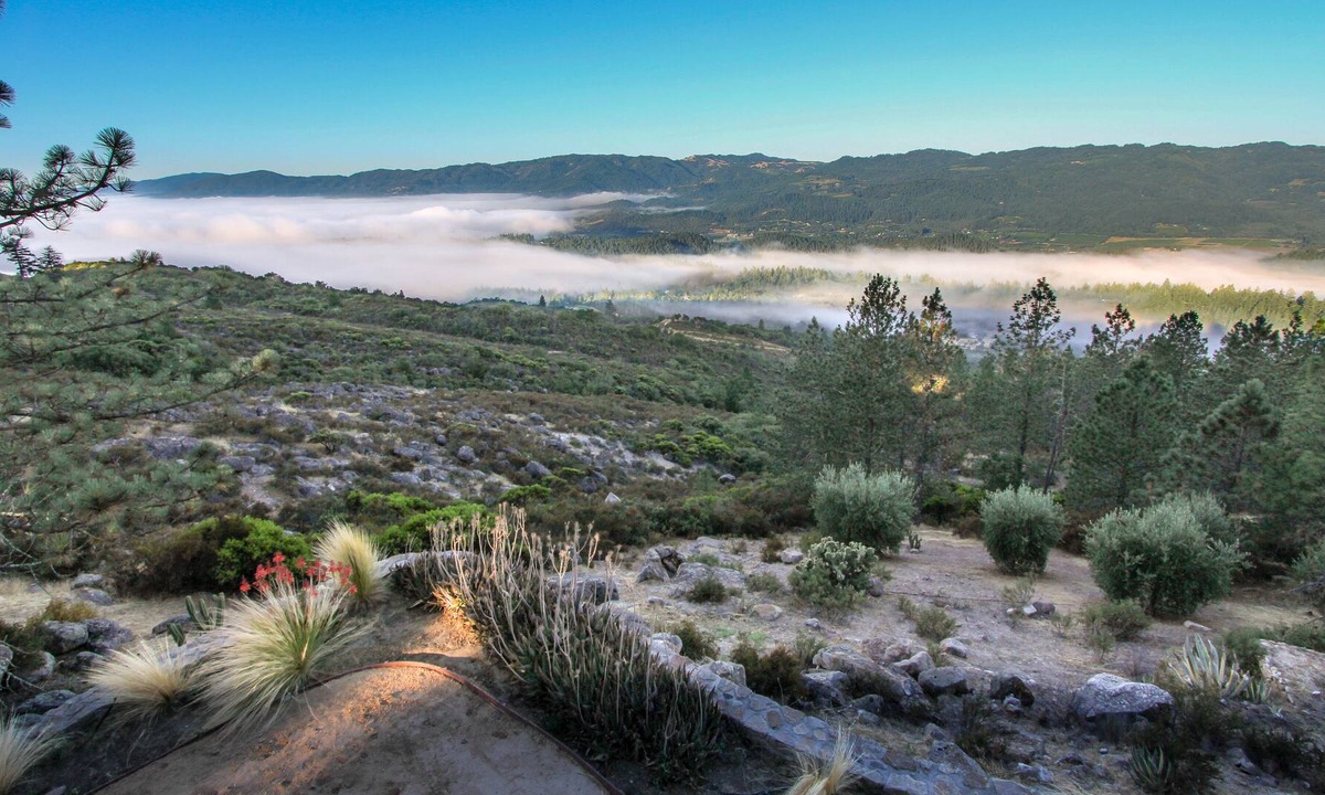 Deer Park House | Breathtaking mountaintop sunset & city light views of the heart of the valley!!!