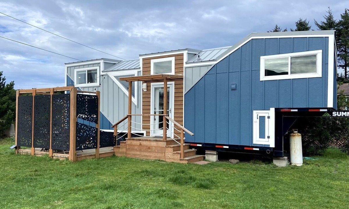 Waldport Cabin | Breathtaking Tiny House in Waldport, Oregon