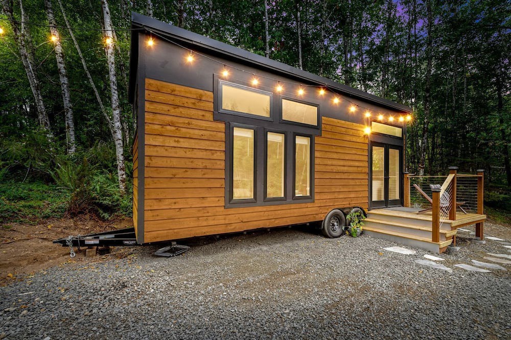 Littlerock Cabin | Breathtaking Tiny House with Jacuzzi and Outdoor Shower in Washington