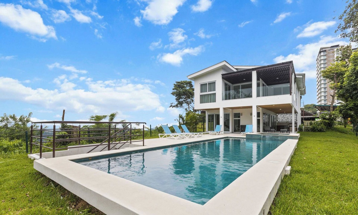 Jaco Villa | Breathtaking Views from a Luxury New Villa at Mar a Mar