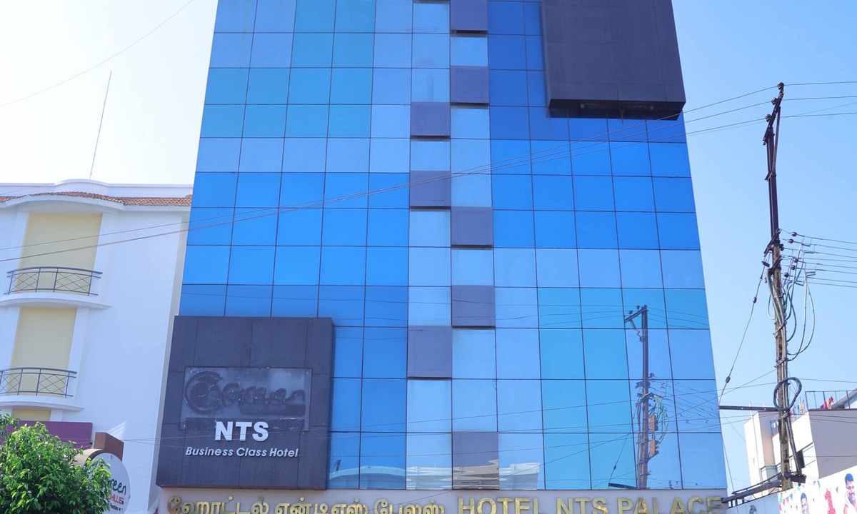 Karur Hotel | Breeze Palace