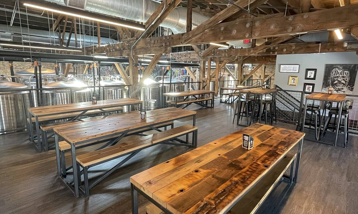 Fargo Hotel | Brewhalla Hotel