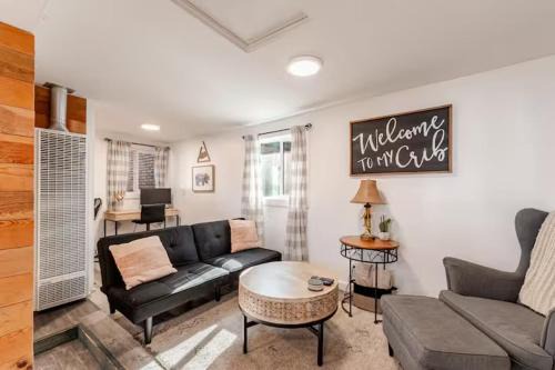 Downtown Flagstaff Apartment | Brews, Bites, & Pines - Your downtown Flagstaff suite