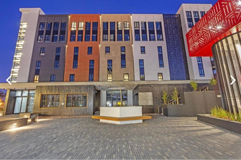 Century City Apartment | Bridgewater One