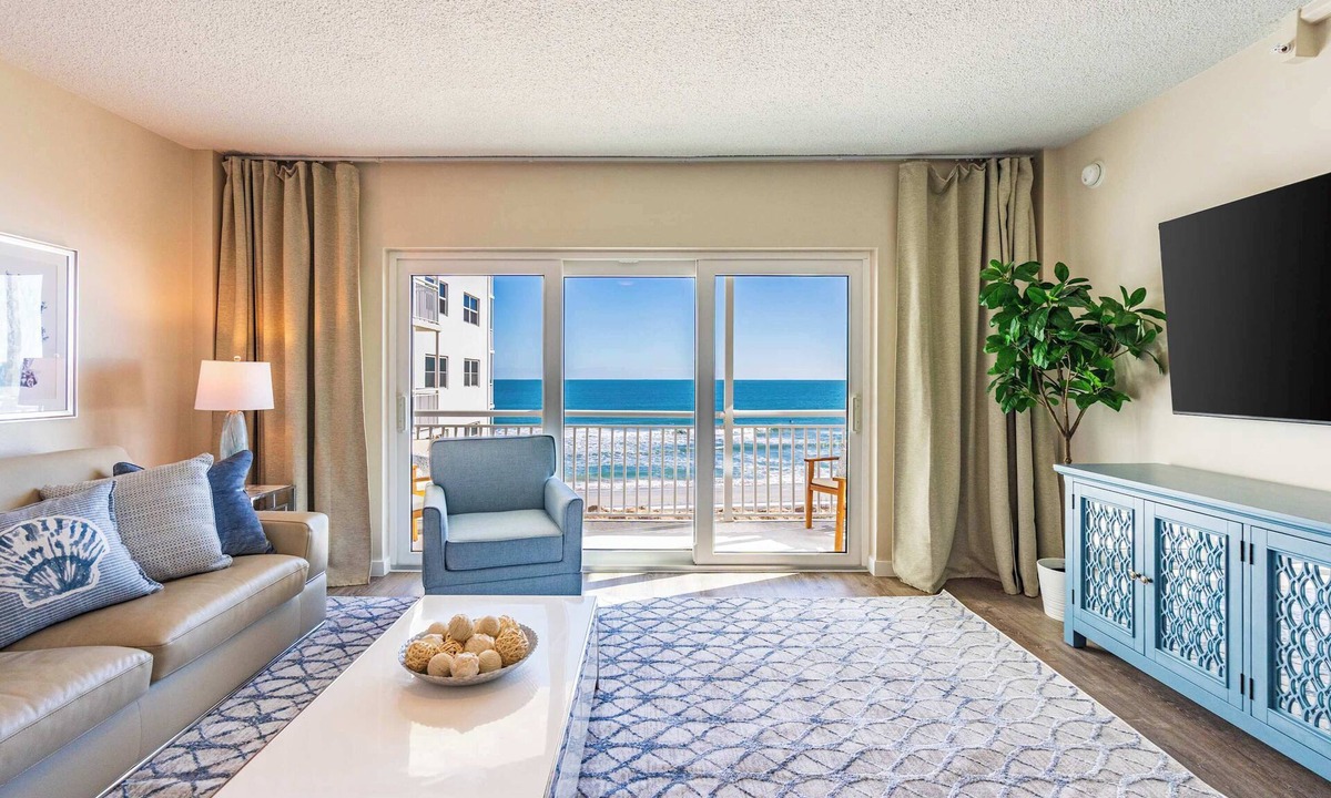 South Patrick Shores Apartment | Bright 2-Bed Beach Condo w/Oceanfront Balcony