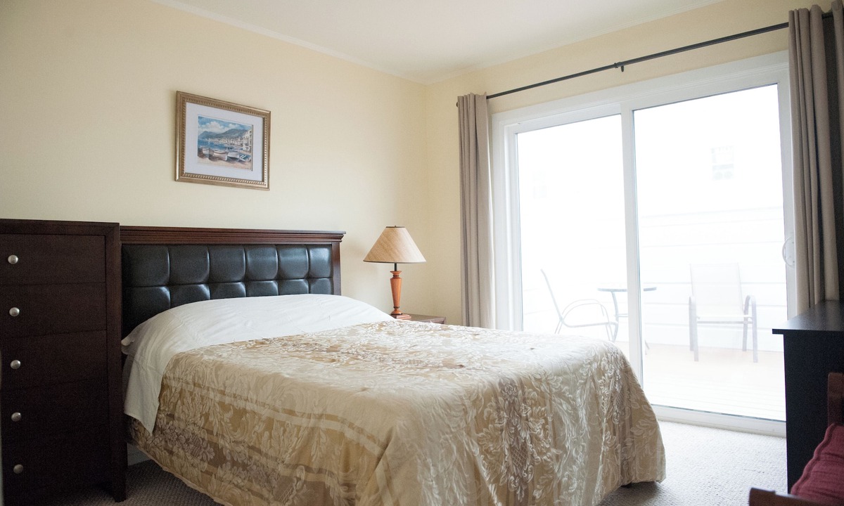 Outer Sunset Apartment | Bright 4 Bedrooms 2 Baths Entire 2nd Floor near Golden Gate Park & Ocean Beach