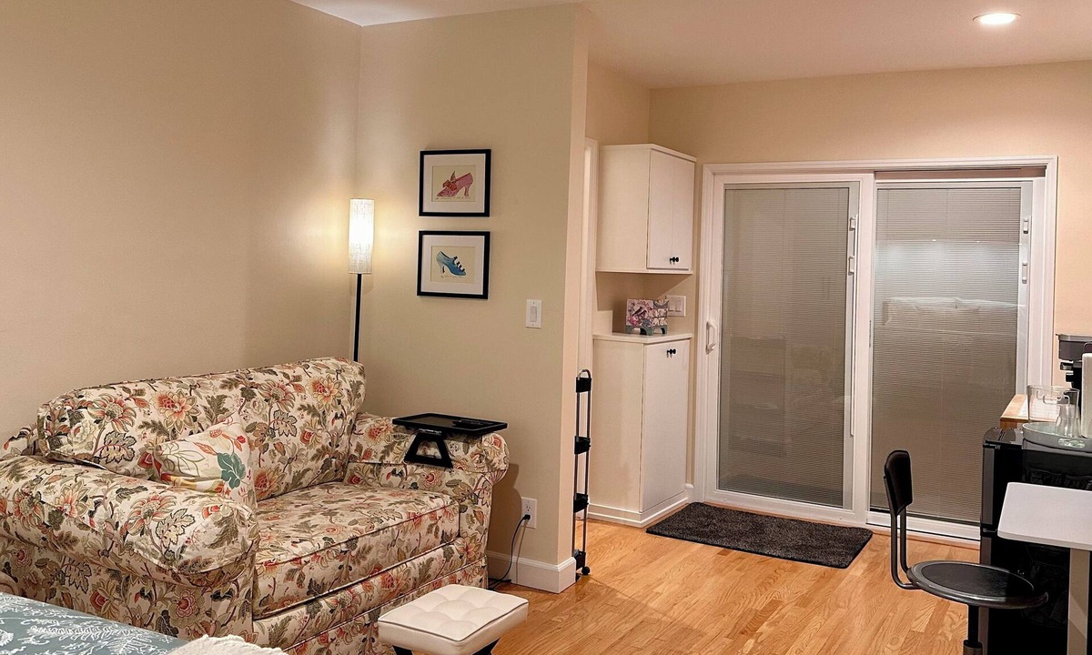 Magnolia Park Apartment | Bright and spacious guest suite