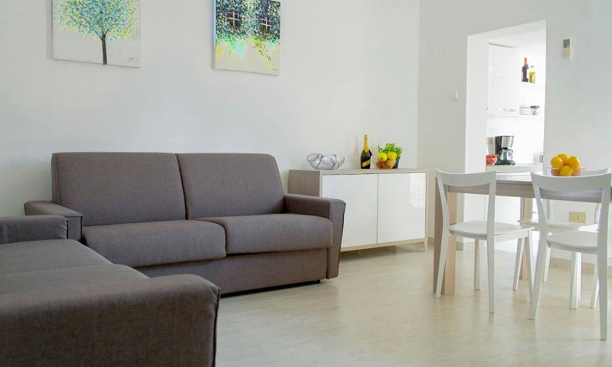 Longa Apartment | bright apartment fully restored