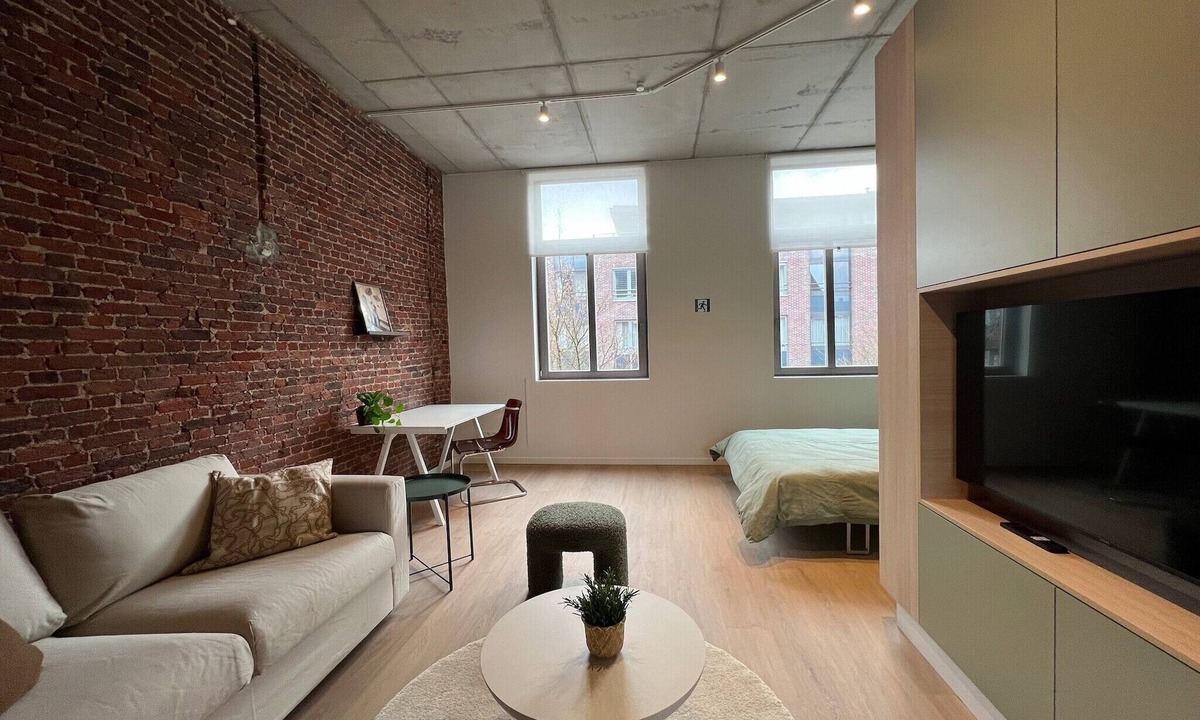 Bree Apartment | Bright apartment in Bree with terrace
