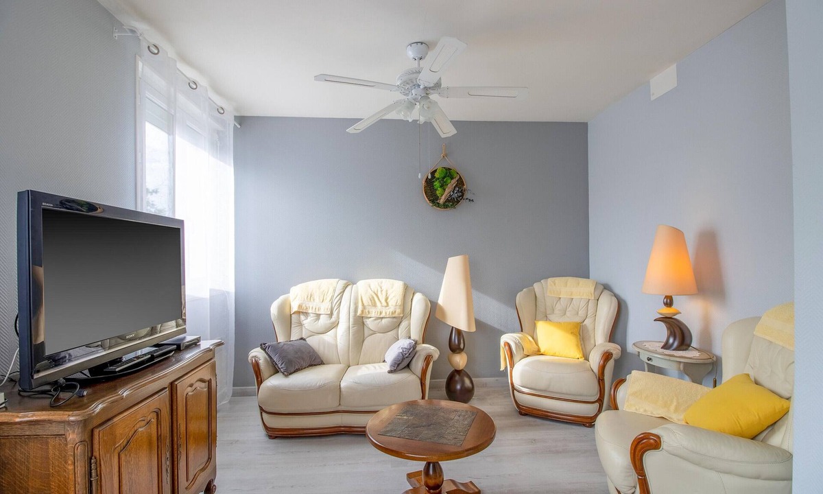 La Fagette Apartment | Bright Apartment with Garden in the Heart of Le Bugue