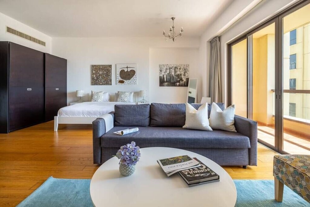 Jumeirah Beach Residence Apartment | Bright Beautiful Studio in JBR with Full Sea View