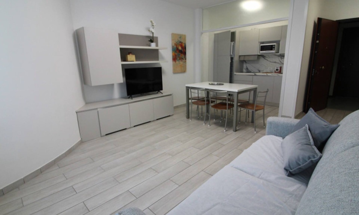 Lignano Sabbiadoro Apartment | Bright flat with sea view