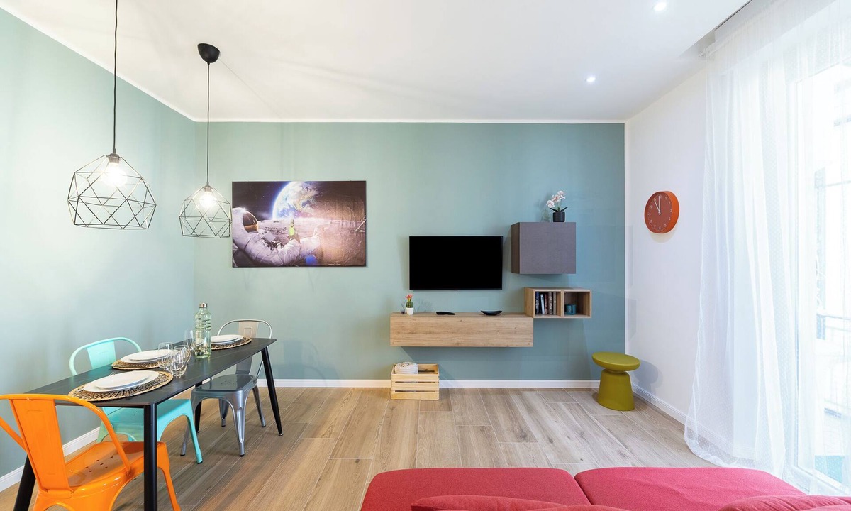 Vercelli Apartment | Bright Modern and Cozy Two-room Apartment - Convenient Parking & Fast Wi-Fi