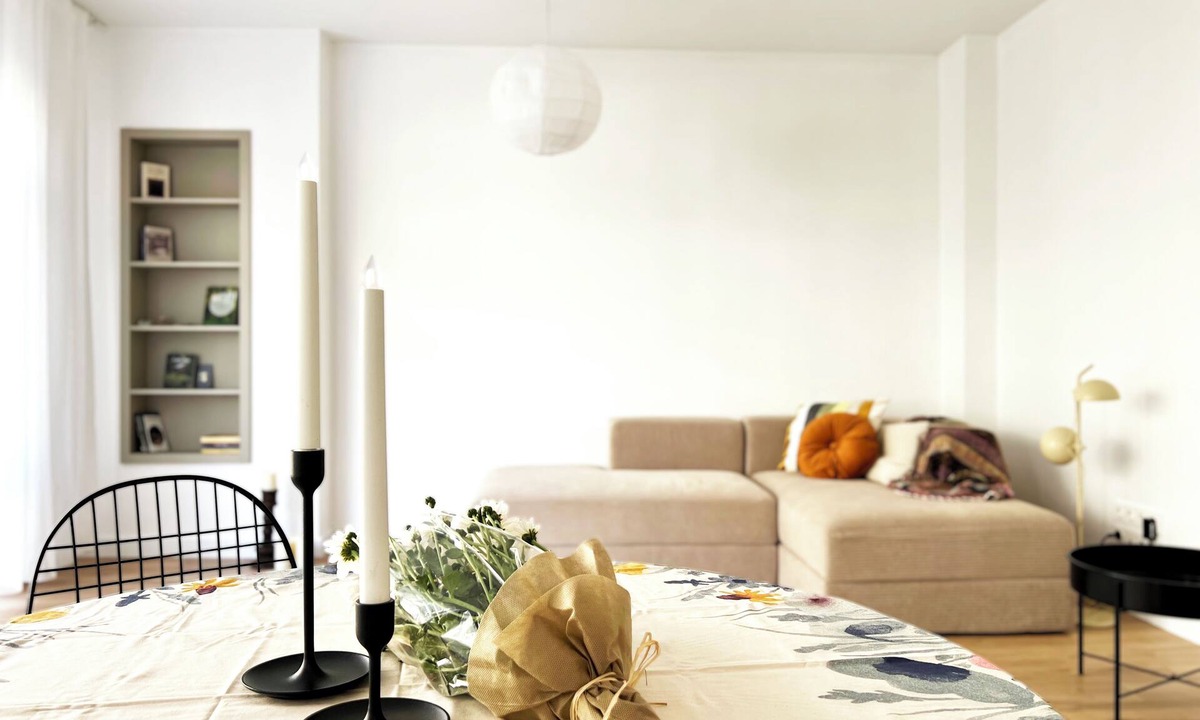 Moda Apartment | Bright & Spacious 2 Bedroom Family Apartment in Vibrant Moda