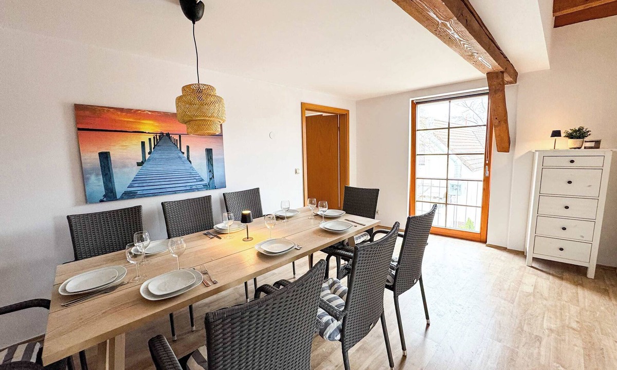Grossbeeren Apartment | Bright & Spacious South-Berlin Flat with Parking