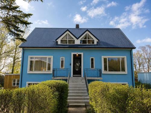 Laugardalur House | Bright & Spacious Stay for Families and Friends