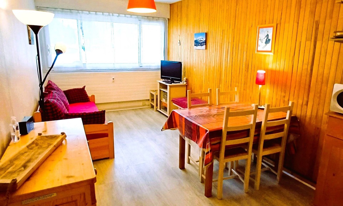 Villard-de-Lans Apartment | Bright T2 DRC apartment - 10mn walk to the village - 2 mn walk to the station shuttle bus