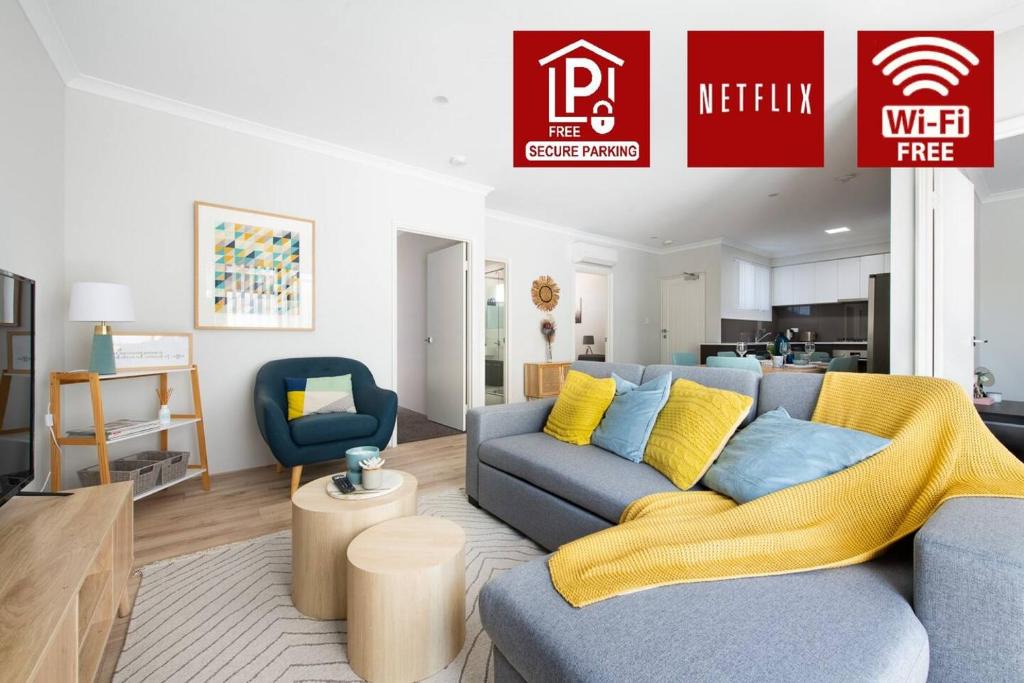 Booragoon Apartment | Bright Trendy 3BR Apt - Walk to River & Shops