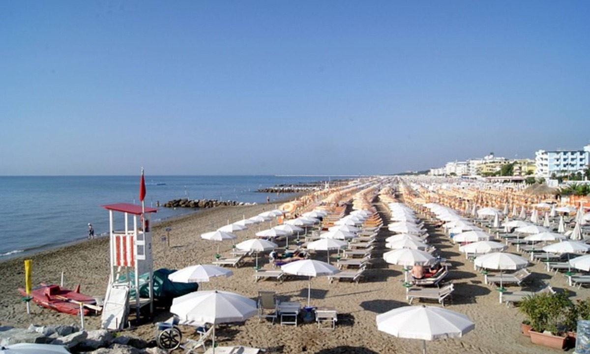 Caorle Villa | Bright villa with private garden - Beahost Rentals