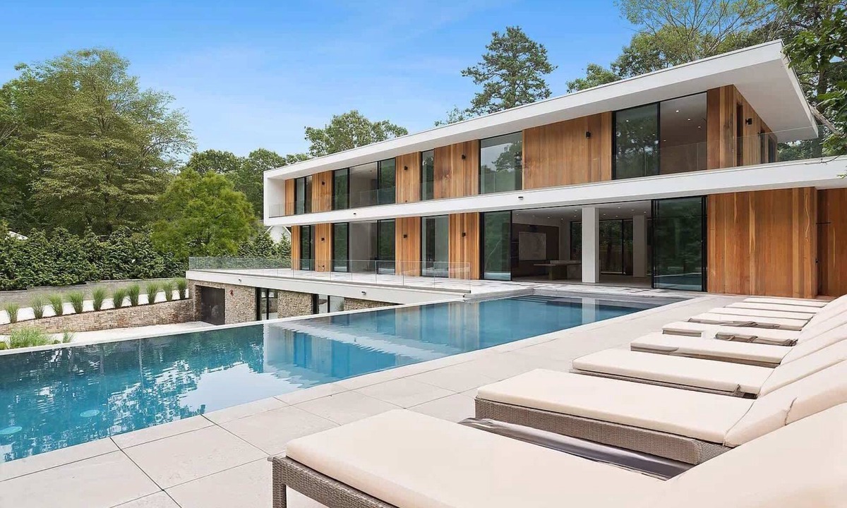 Northwest Harbor House | Brightwater by Rove Travel | Sauna, Pool & Outdoor Spaces