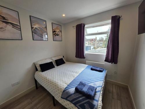 Bensham Manor Apartment | Brigstock 4