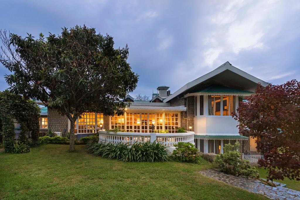 Dharamshala Hotel | Brij Anayra, Dharamshala - A Himalayan Luxury Retreat