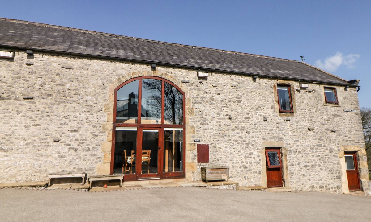 Millers Dale Cottage | Broadway Barn