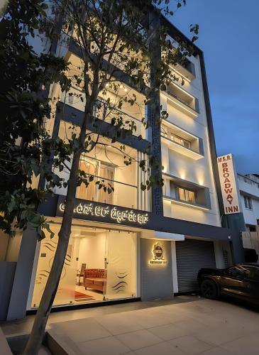 Mysore Hotel | Broadway Inn