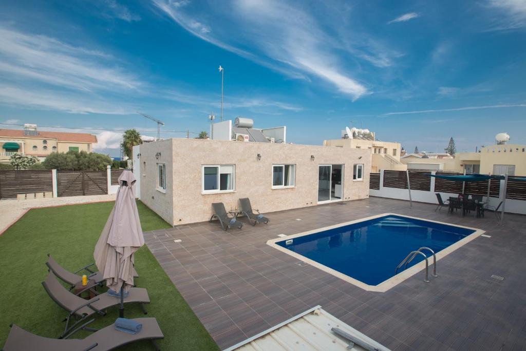 Protaras House | Broadway Villas
