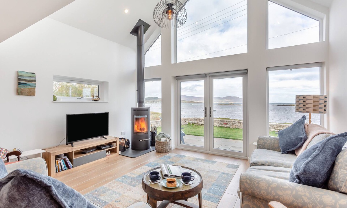 Broadford House | Brooklyn - Four Bedroom House, Sleeps 7