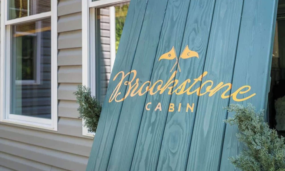 Massanutten House | Brookstone Cabin | Luxury Cabin Retreat