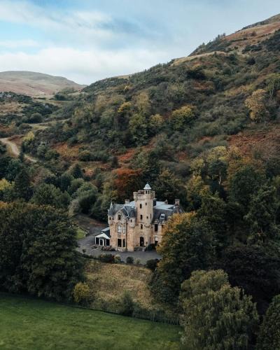 Menstrie Hotel | Broomhall Castle Hotel