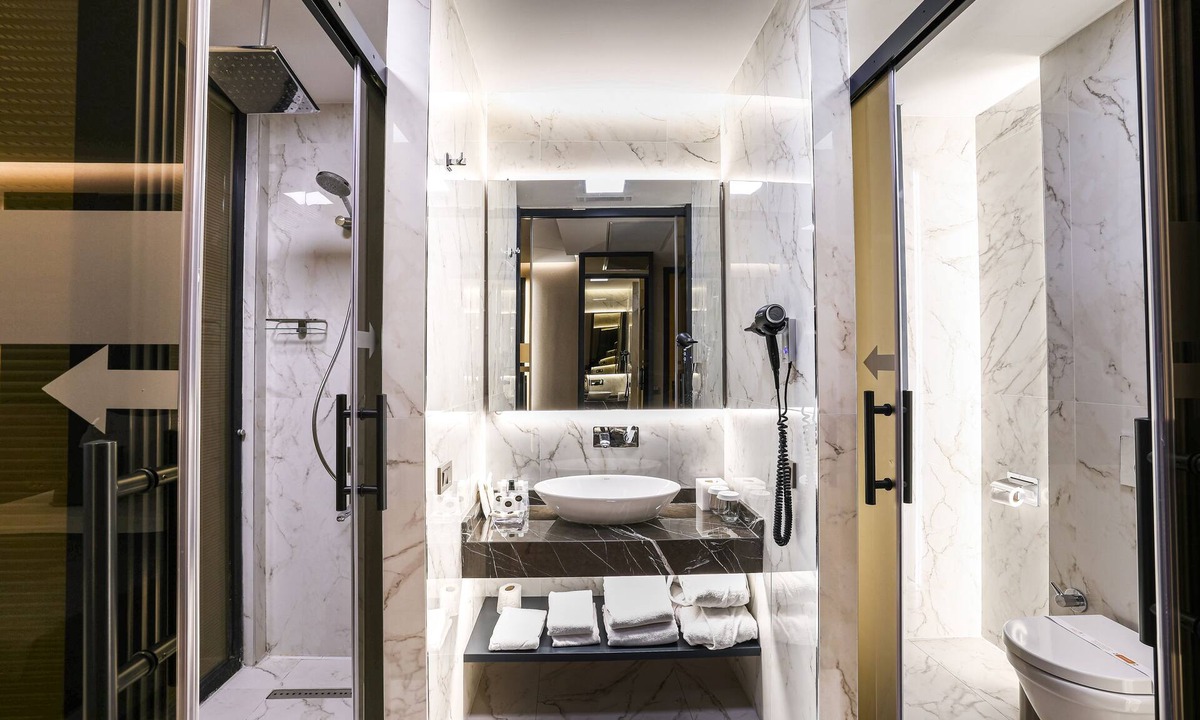 Caddebostan Mahallesi Hotel | Broyt Hotel