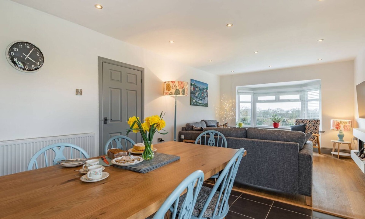 Llanfaglan Cottage | Bryn Derw