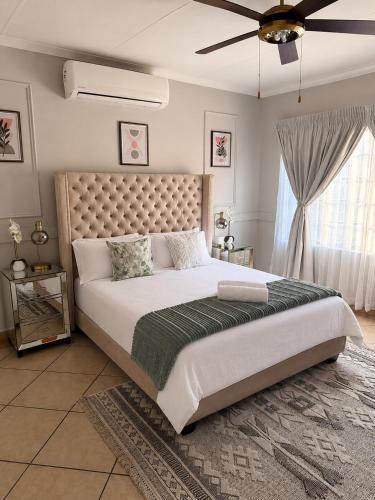 Rustenburg Apartment | Brytelight Luxe Hideaway-Relaxing Poolside Stay
