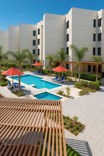 Al-Manasrah Ski Chalet | Budget-Friendly Seaside Stay