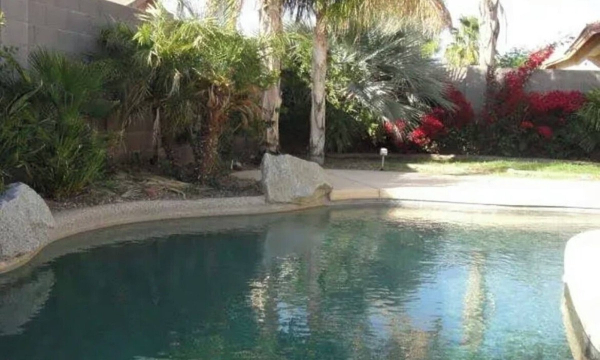 San Tan Ranch House | Budget friendly monthly rental 4-bedroom house in serene Gilbert with large pool