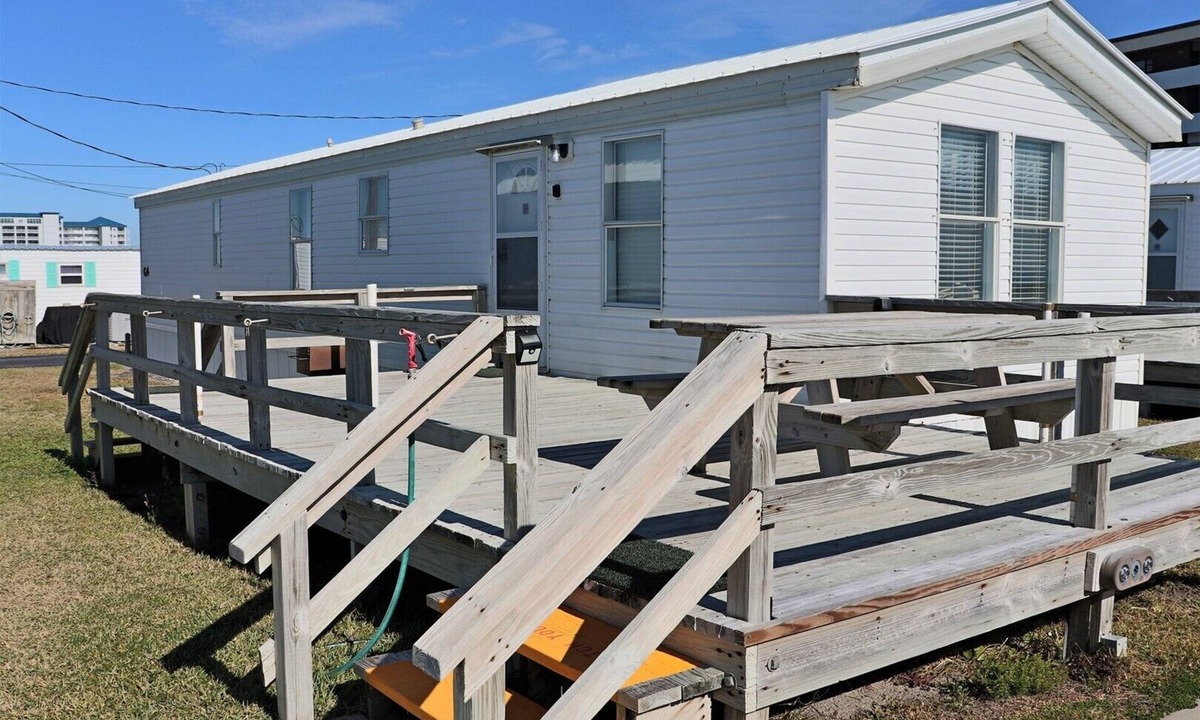 Indian Beach House | Budget Friendly Oceanfront Property