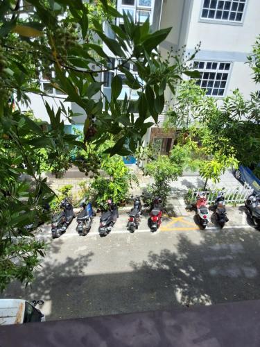 Centara Grand Island Apartment | Budget friendly room for rent in hulhumale