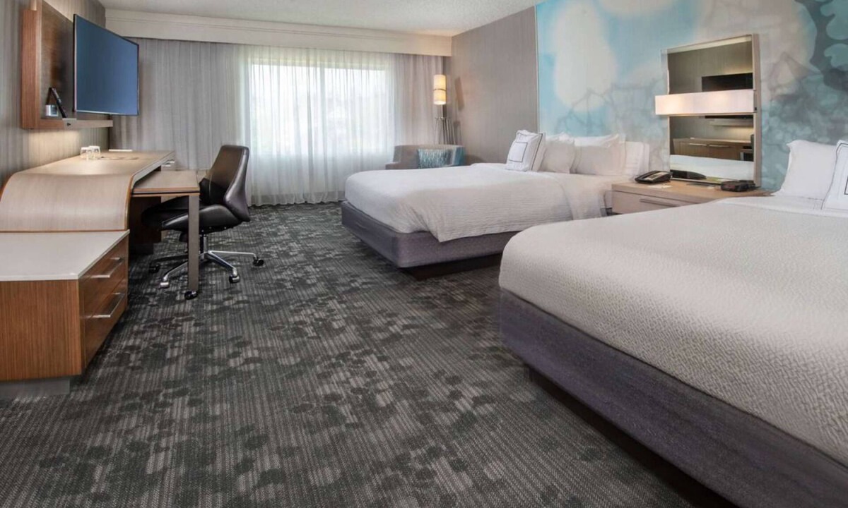 Bethlehem Hotel | Budget-Friendly Stay in Bethlehem! Pets are Welcome, Relax in the Outdoor Patio!
