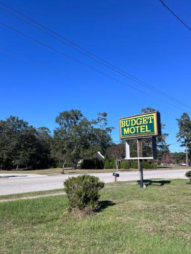 Manning Hotel | Budget Motel