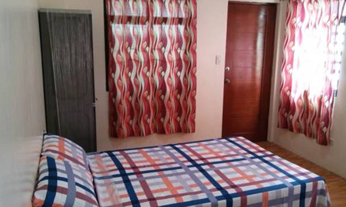 Pio del Pilar House | Budget Studio Unit in Makati